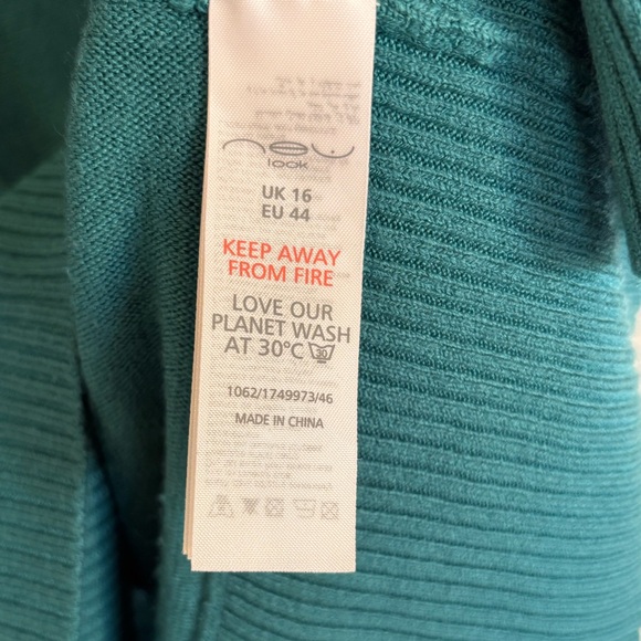 EUC New Look Teal Cowl Neck Long Sweater in Size 12 - Picture 7 of 9